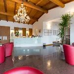 Pineta Hotel 3*