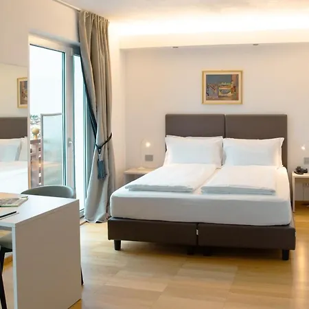 Pineta 3*