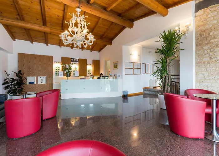 La Pineta Hotel 3*