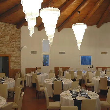 Hotel La Pineta Cerro Veronese