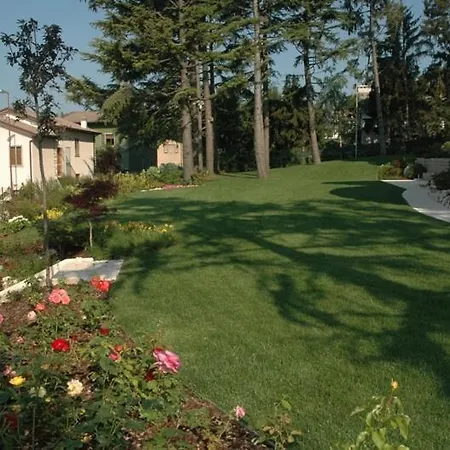 Hotel La Pineta 3*